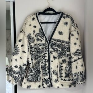 Dazy Paisley Print Teddy Jacket